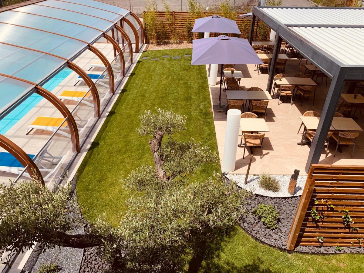 Logis Hotel Restaurant Le Clos Fleuri Castelnaudary Bagian luar foto