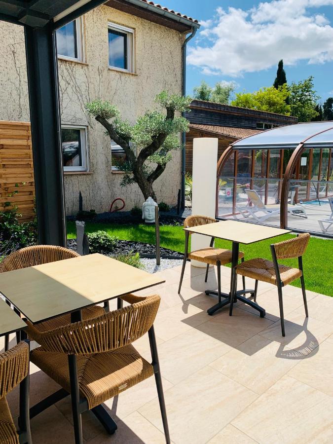 Logis Hotel Restaurant Le Clos Fleuri Castelnaudary Bagian luar foto