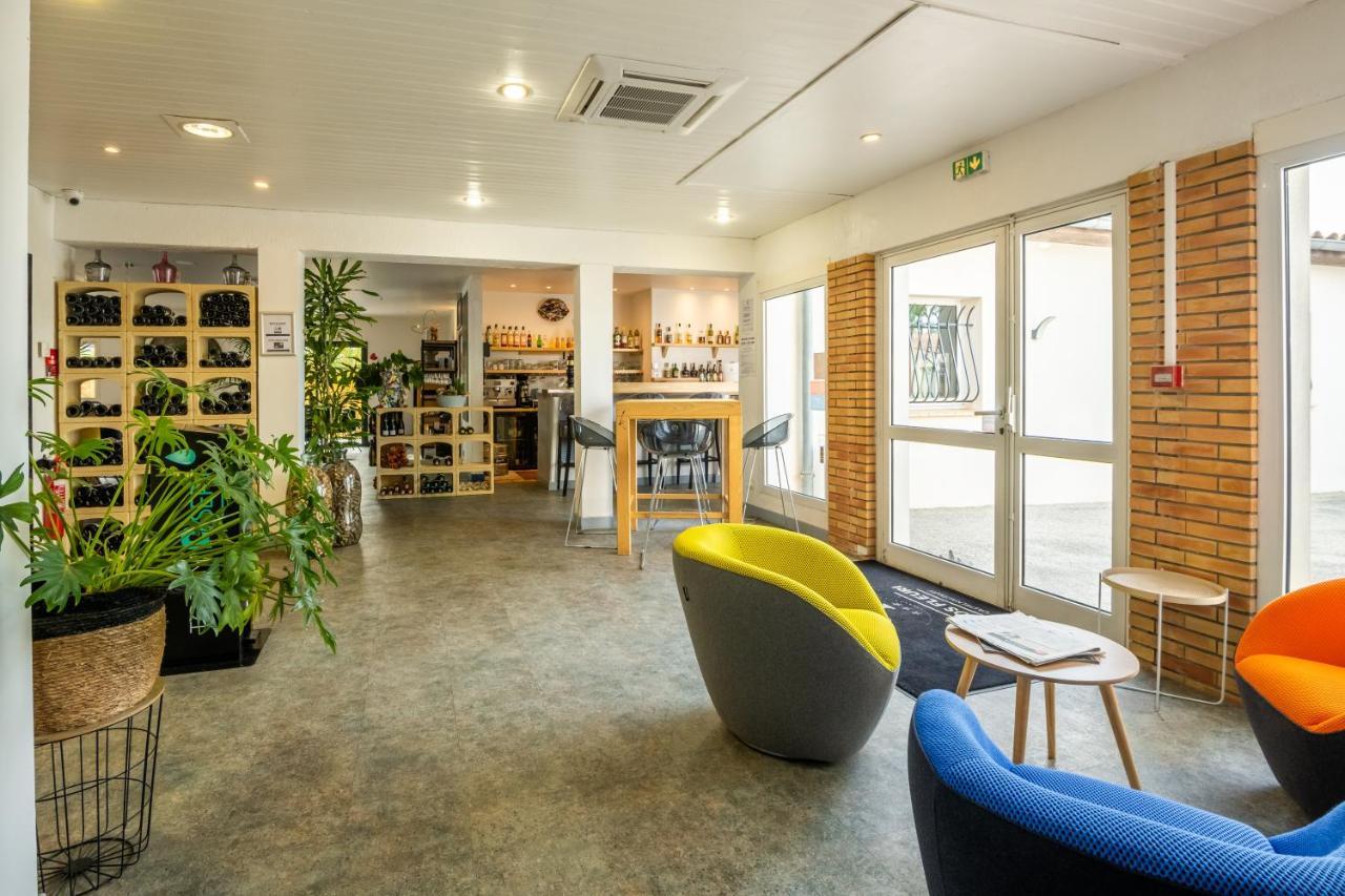 Logis Hotel Restaurant Le Clos Fleuri Castelnaudary Bagian luar foto
