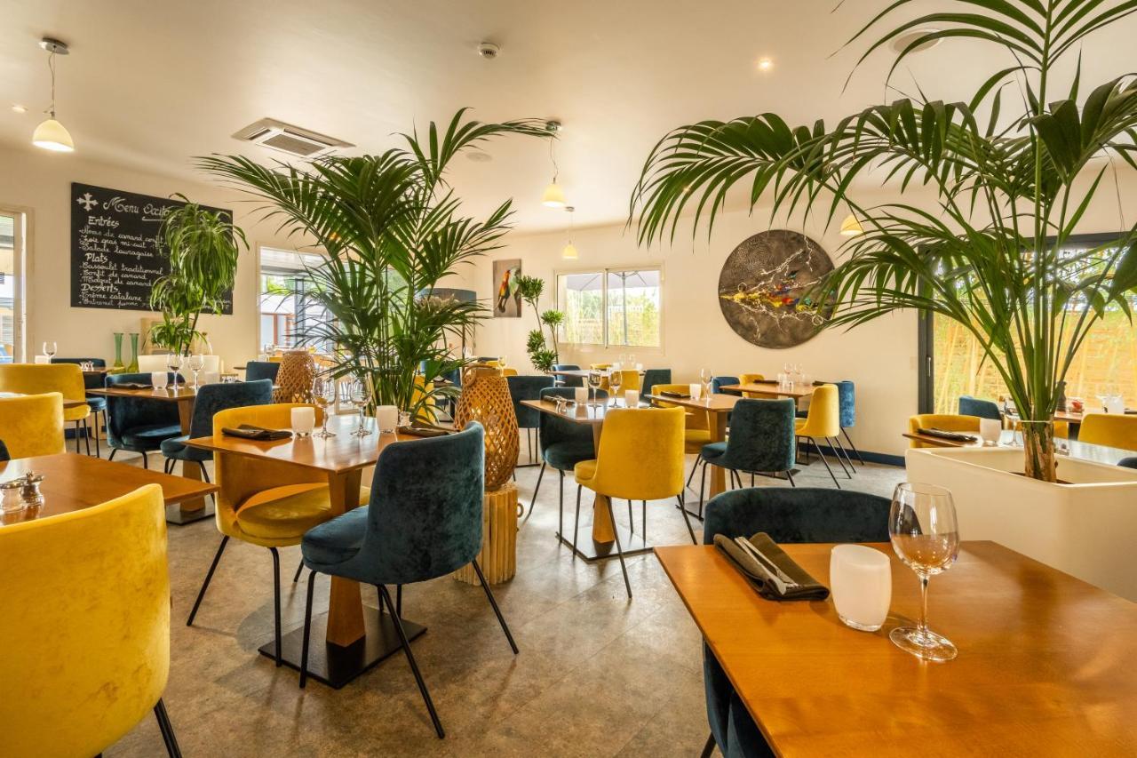 Logis Hotel Restaurant Le Clos Fleuri Castelnaudary Bagian luar foto
