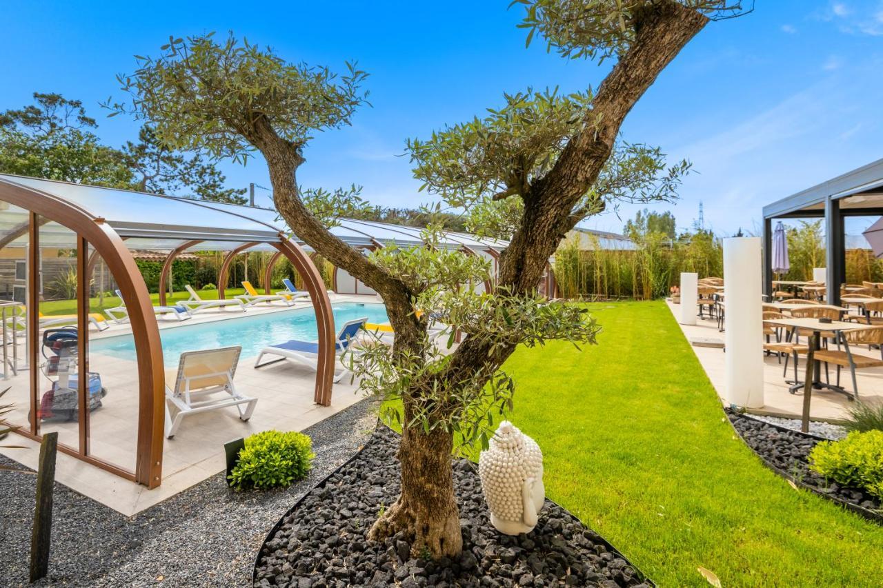 Logis Hotel Restaurant Le Clos Fleuri Castelnaudary Bagian luar foto